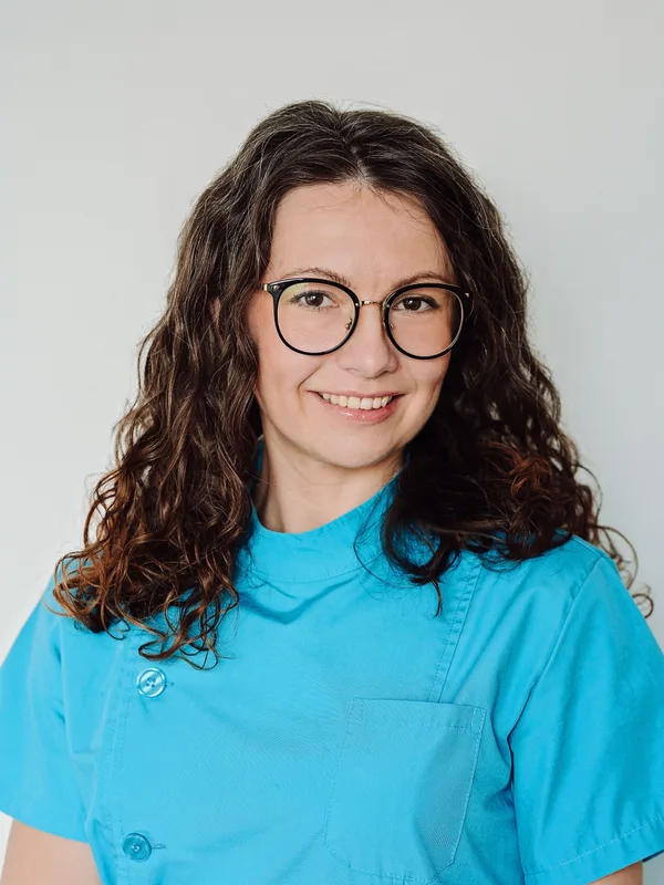 Iryna – Asystentka stomatologiczna